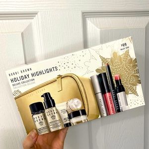 Bobbi Brown Holiday Highlights Deluxe Collection Gift Set